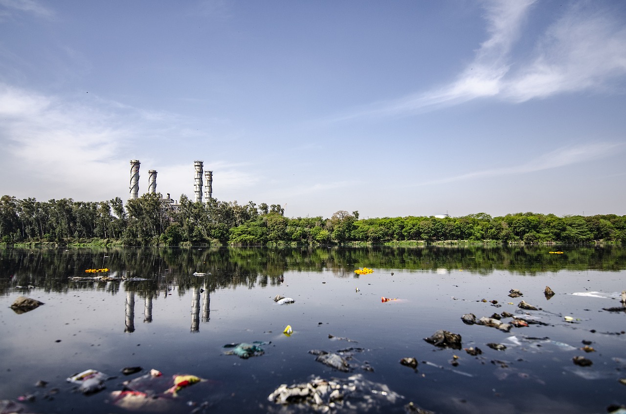 Zanieczyszczenie wody – problem lokalny czy globalny? 